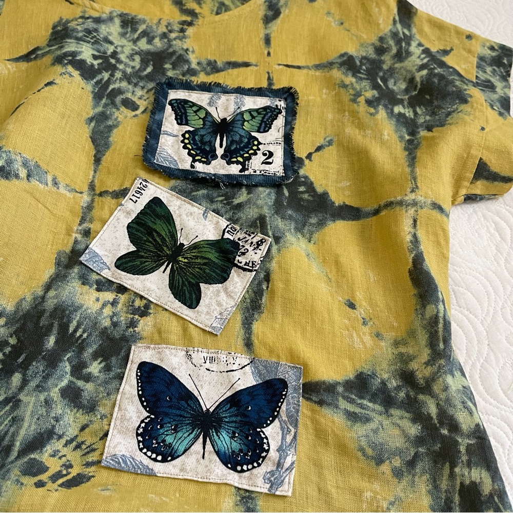 Upcycled Bellambra Linen Top OOAK Butterfly Appliqués Size Medium - Picture 6 of 15